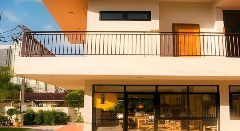 Yellow Moon Hotel Pattaya Dış mekan fotoğraf